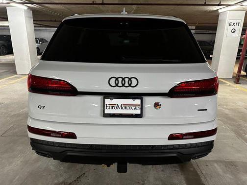2025 Audi Q7 55 Prestige