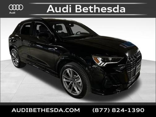 2025 Audi Q3 Premium 45 TFSI S line quattro Tiptronic