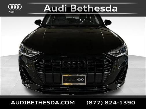 2025 Audi Q3 Premium 45 TFSI S line quattro Tiptronic