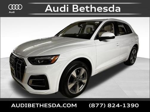 2022 Audi Q5 40 Premium Plus