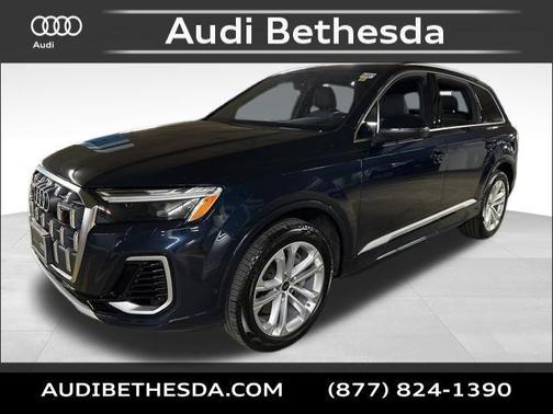 2025 Audi Q7 55 Premium