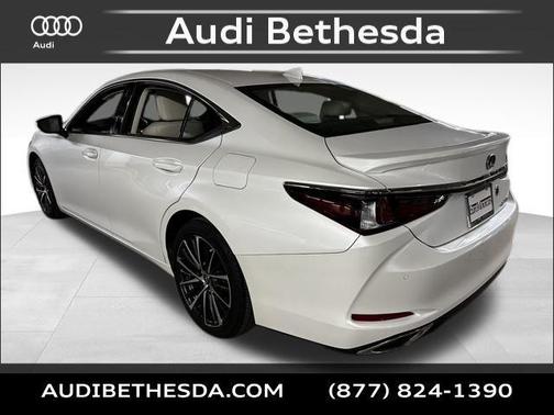 2023 Lexus ES 350 Base
