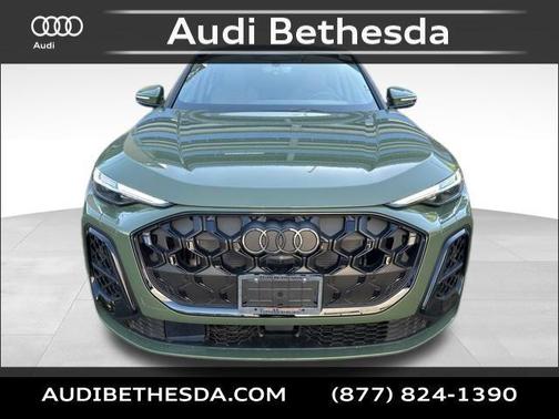 District Green Metallic 2026 Audi Q5 Sportback Premium Plus TFSI quattro S tronic