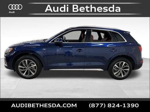 2022 Audi Q5 45 S line Premium Plus