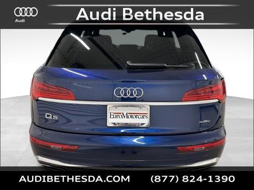 2022 Audi Q5 45 S line Premium Plus