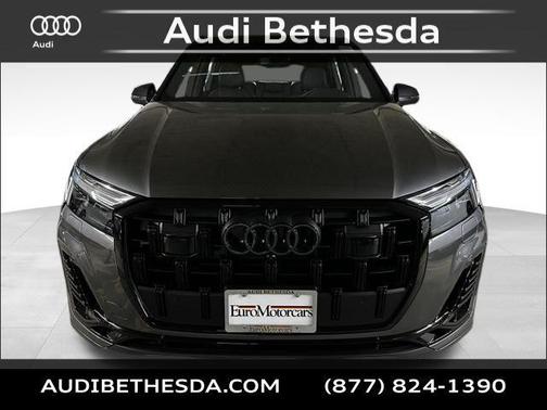 2025 Audi Q7 55 Premium Plus