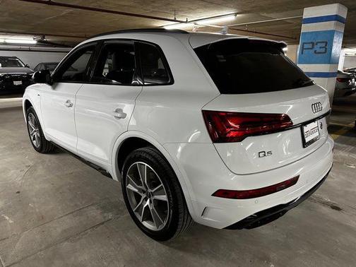 2025 Audi Q5 45 S line Premium