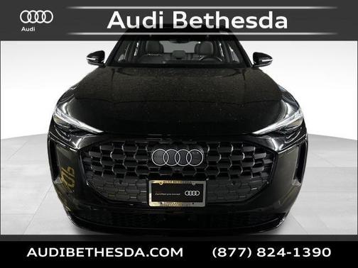 Mythos Black Metallic 2025 Audi Q5 Premium TFSI quattro S tronic