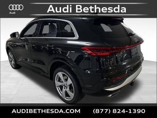 2025 Audi Q5 Premium Plus