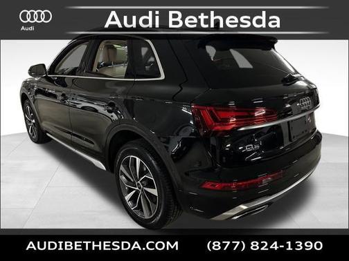 2025 Audi Q5 45 S line Premium Plus