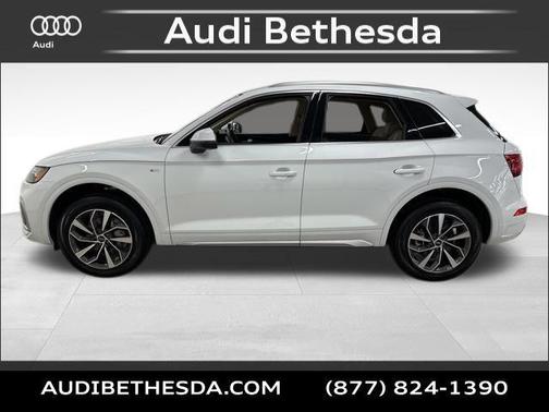 2024 Audi Q5 45 S line Premium