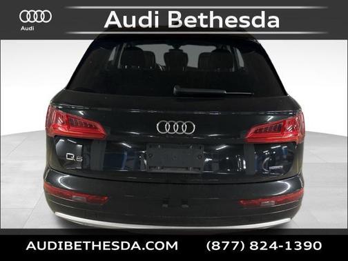 2020 Audi Q5 45 Premium Plus