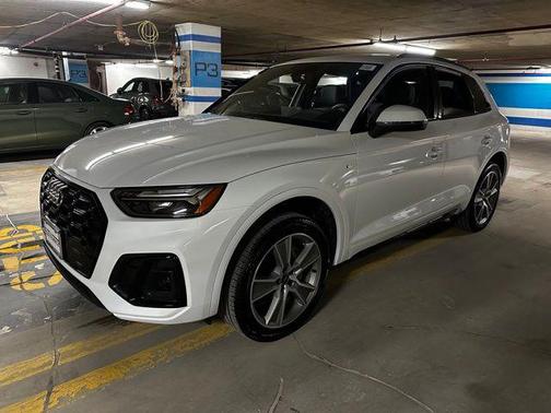 2025 Audi Q5 45 S line Premium