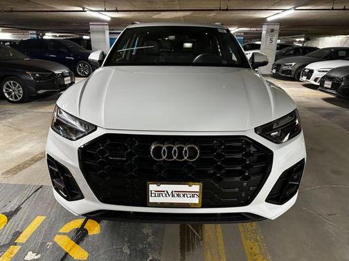 2025 Audi Q5 45 S line Premium