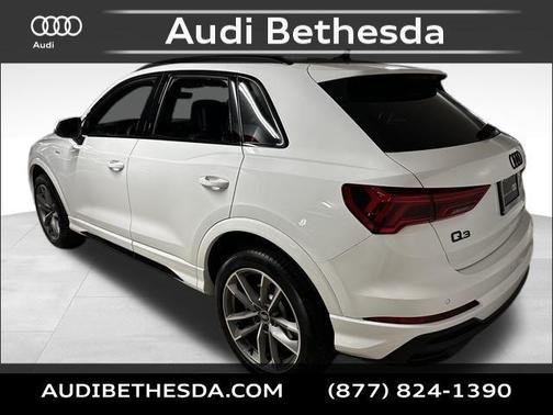 2025 Audi Q3 Premium 45 TFSI S line quattro Tiptronic