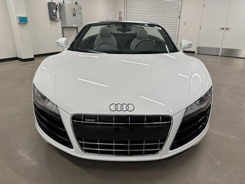 2011 Audi R8 5.2 quattro Spyder