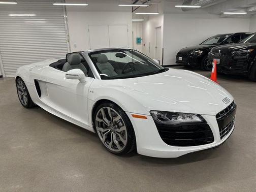 2011 Audi R8 5.2 quattro Spyder