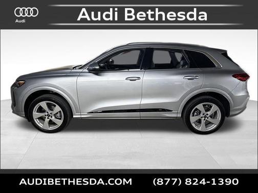Florett Silver Metallic 2026 Audi Q5 Premium Plus TFSI quattro S tronic