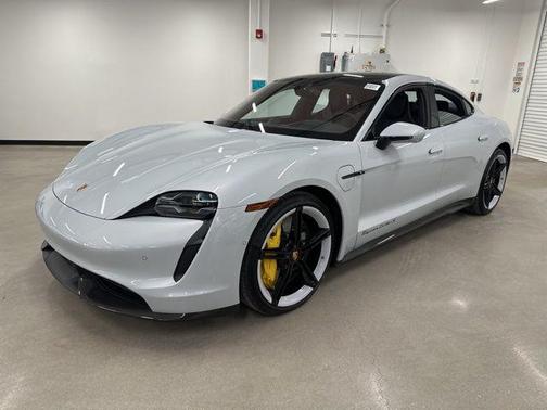 2022 Porsche Taycan Turbo S