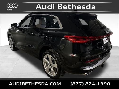 2025 Audi Q5 Premium Plus
