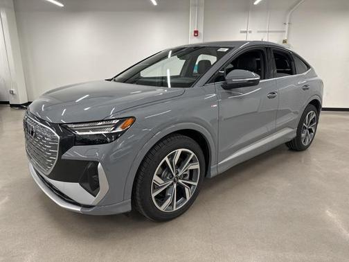 2025 Audi Q4 e-tron Sportback Prestige 55 quattro