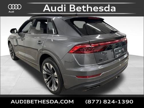 2025 Audi Q8 55 Prestige