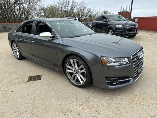 2016 Audi S8 4.0T Plus