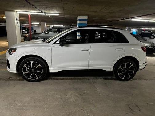 2025 Audi Q3 45 S line Premium Plus