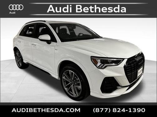 2025 Audi Q3 Premium 45 TFSI S line quattro Tiptronic