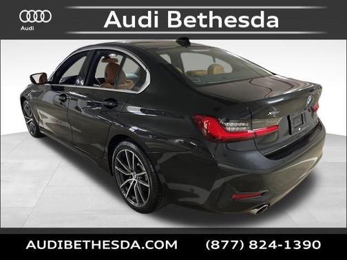2021 BMW 330 xDrive