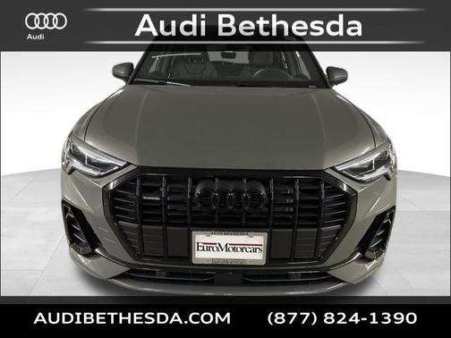 2025 Audi Q3 Premium 45 TFSI S line quattro Tiptronic