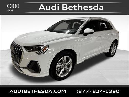 2024 Audi Q3 Premium 45 TFSI S line quattro Tiptronic