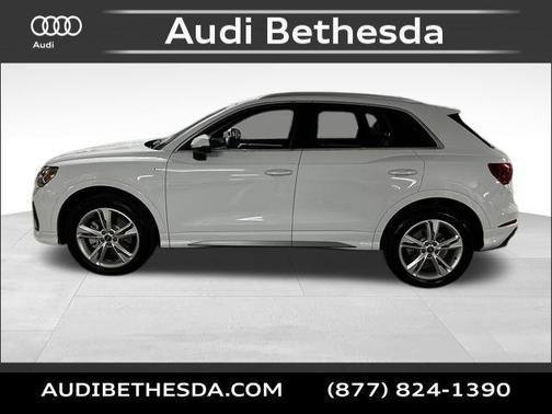 2024 Audi Q3 Premium 45 TFSI S line quattro Tiptronic