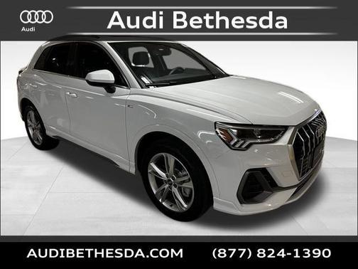 2024 Audi Q3 Premium 45 TFSI S line quattro Tiptronic