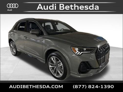 2025 Audi Q3 Premium 45 TFSI S line quattro Tiptronic