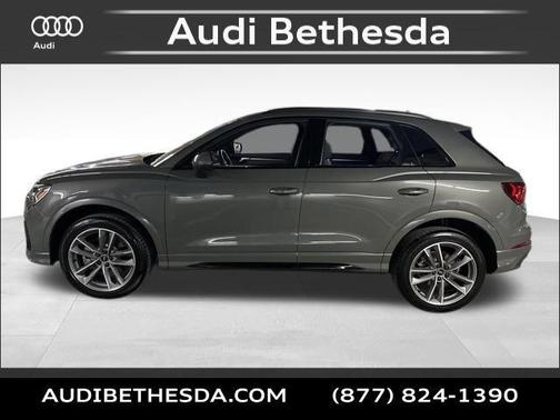 2025 Audi Q3 Premium 45 TFSI S line quattro Tiptronic