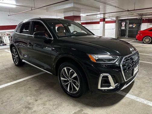 2022 Audi Q5 45 S line Premium Plus
