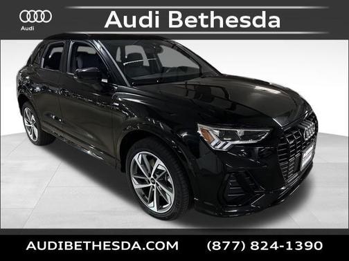 2025 Audi Q3 Premium 45 TFSI S line quattro Tiptronic