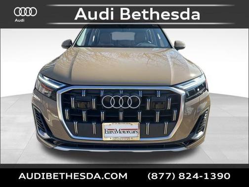 2025 Audi Q7 45 Premium