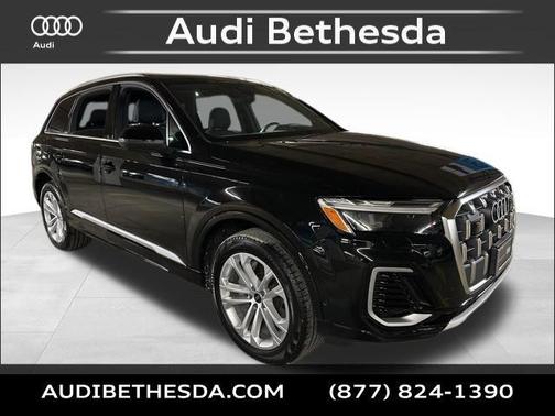 2025 Audi Q7 45 Premium Plus