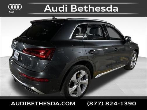 2023 Audi Q5 45 S line Prestige