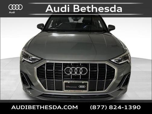 2024 Audi Q3 45 S line Premium Plus