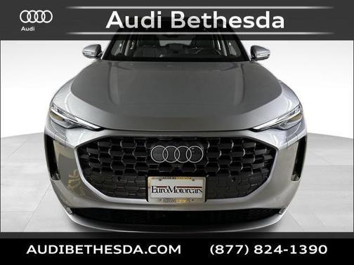 Florett Silver Metallic 2026 Audi Q5 Premium TFSI quattro S tronic