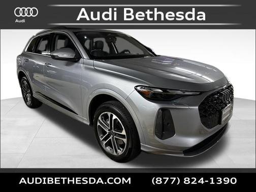 Florett Silver Metallic 2026 Audi Q5 Premium TFSI quattro S tronic