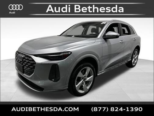 Silver Metallic 2025 Audi Q5 Premium Plus TFSI quattro S tronic