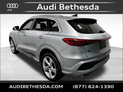 Silver Metallic 2025 Audi Q5 Premium Plus TFSI quattro S tronic