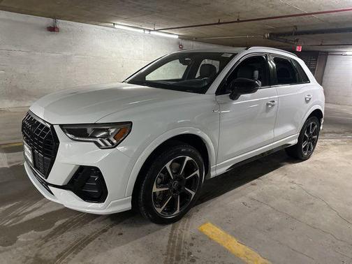 2025 Audi Q3 45 S line Premium Plus
