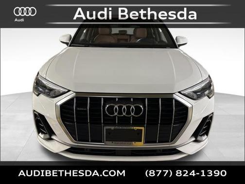 2021 Audi Q3 45 S line Premium