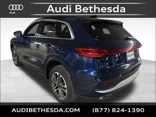 2025 Audi Q5 Premium TFSI quattro S tronic