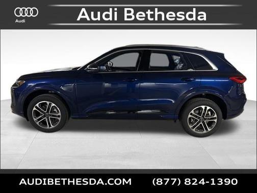 2025 Audi Q5 Premium TFSI quattro S tronic